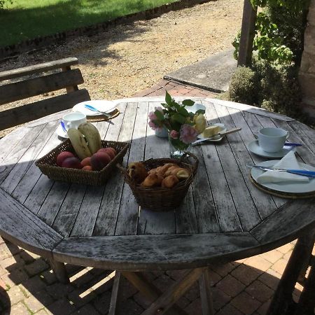 15 Rue Francois Bretagnolle Bed & Breakfast Le Lonzac Luaran gambar